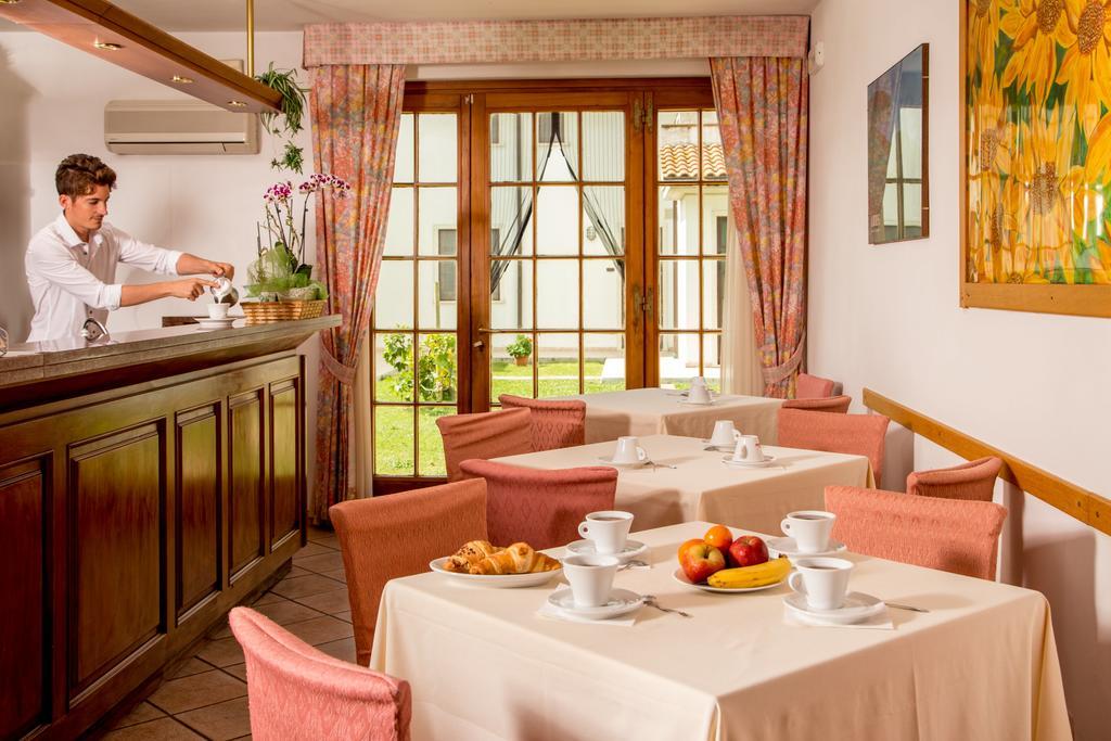 Tris Hotel Ορμπετέλλο Εξωτερικό φωτογραφία