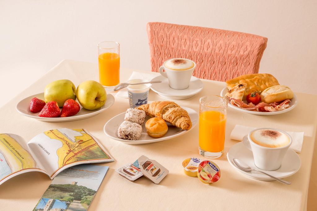 Tris Hotel Ορμπετέλλο Εξωτερικό φωτογραφία